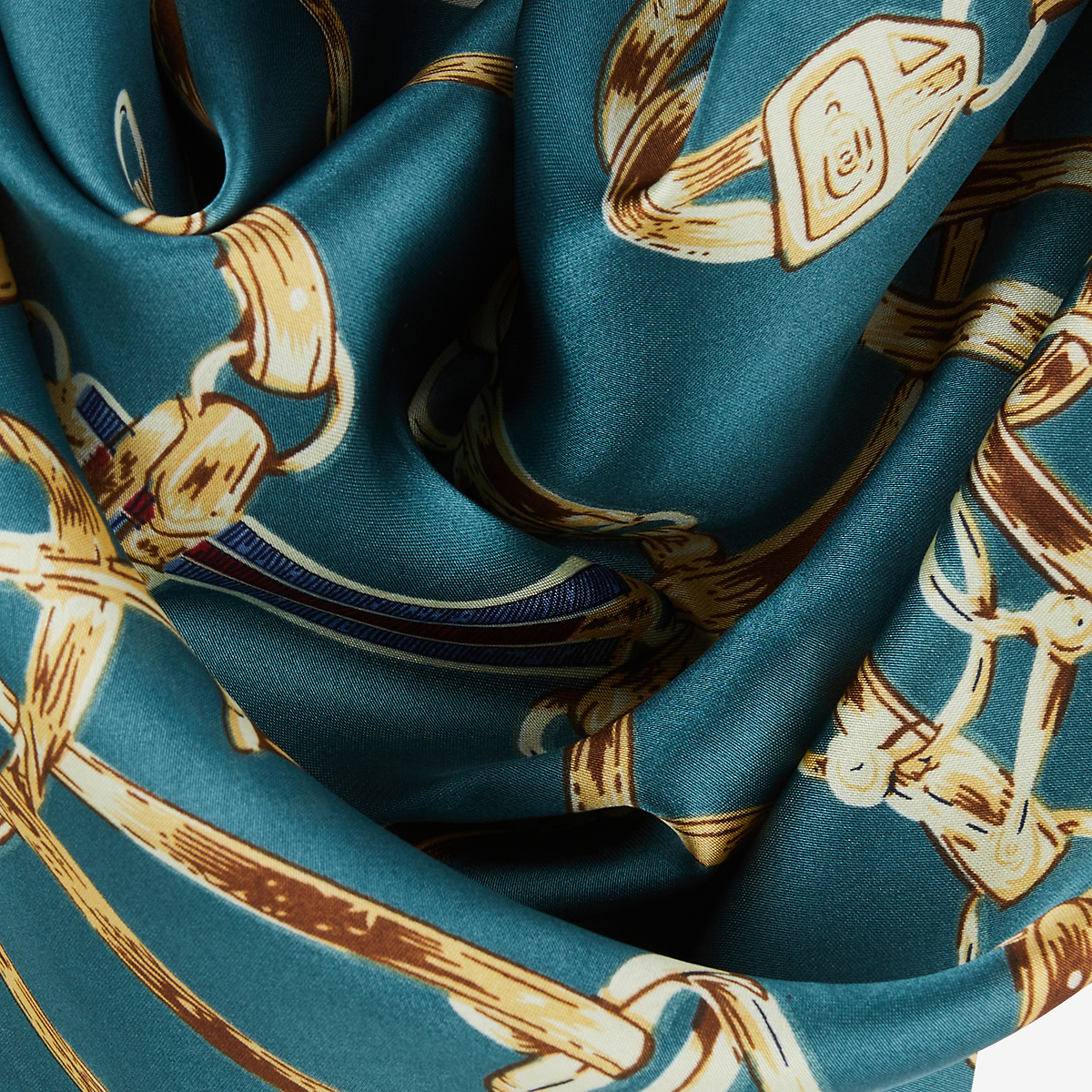 Foulard carré à motifs ceintures