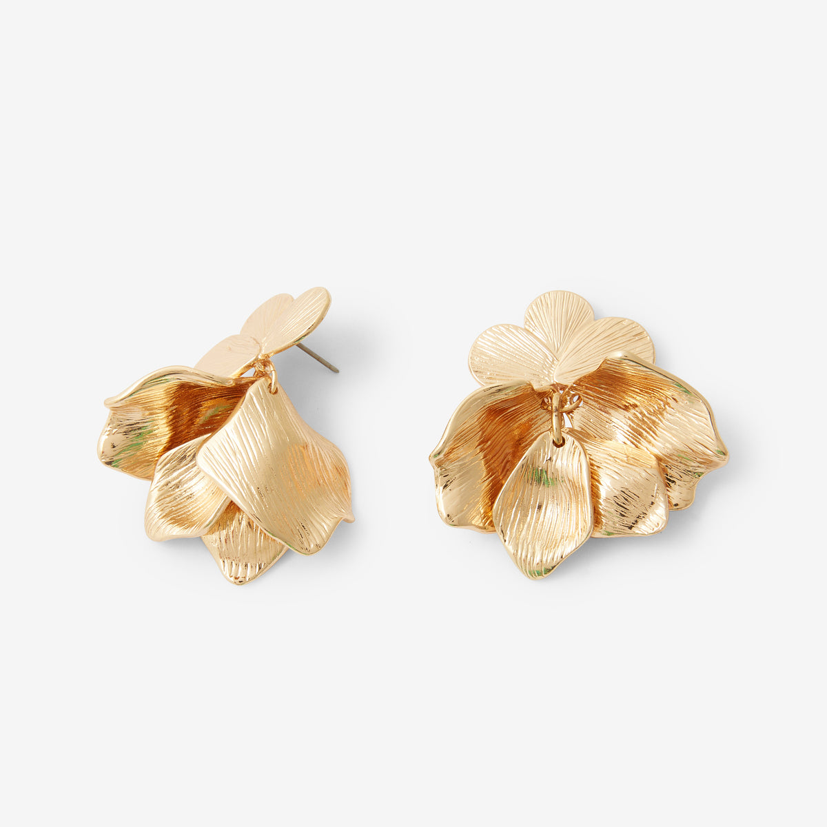 Boucles d'oreilles pétales martelés dorés