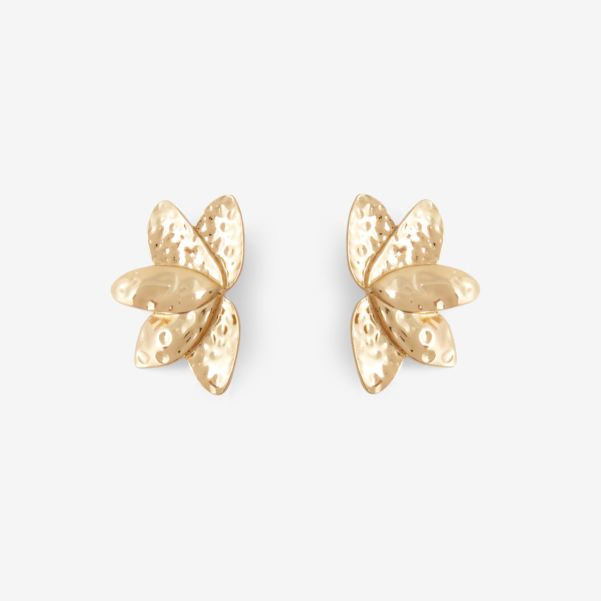 Boucles d’oreilles à clips fleurs martelées dorées