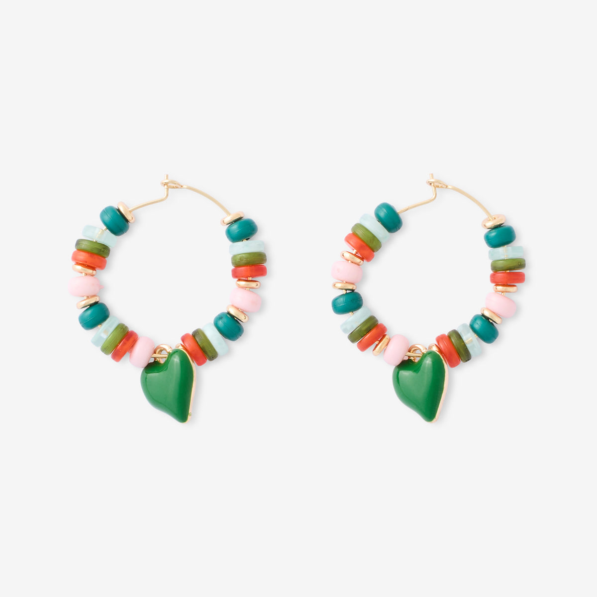 Créoles à perles vertes et roses avec breloque cœur
