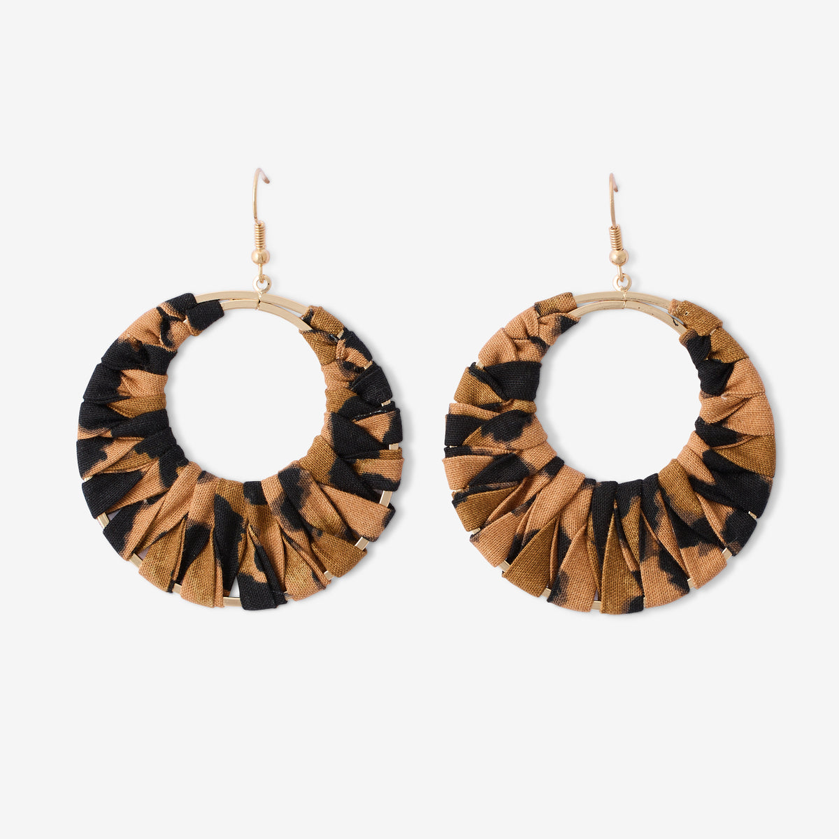 Boucles d'oreilles crochet anneau en tissu marron et noir