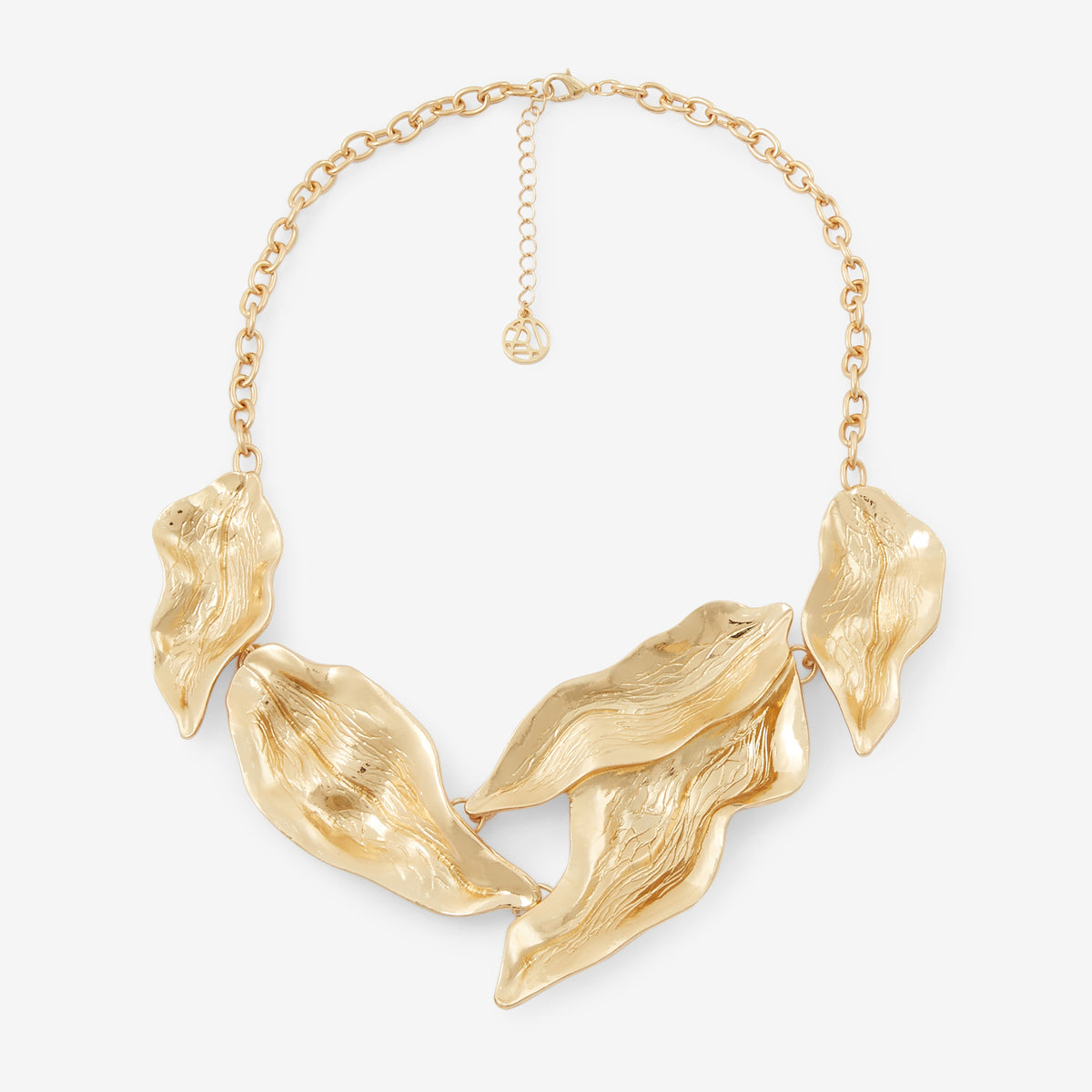Collier plastron grandes feuilles dorées