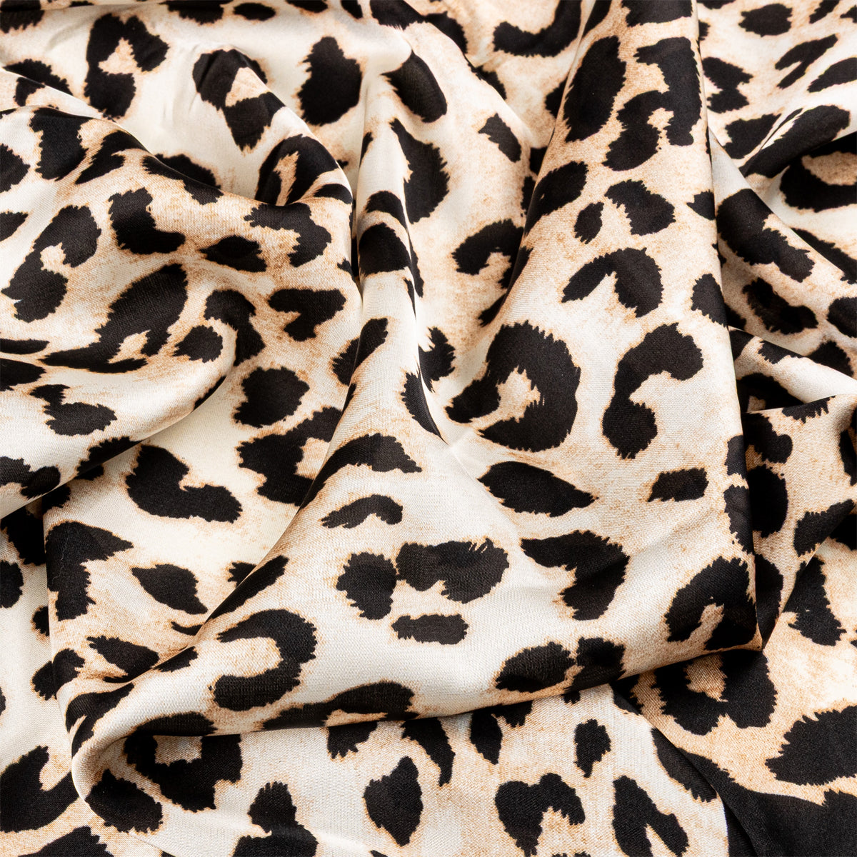 Foulard carré motif léopard