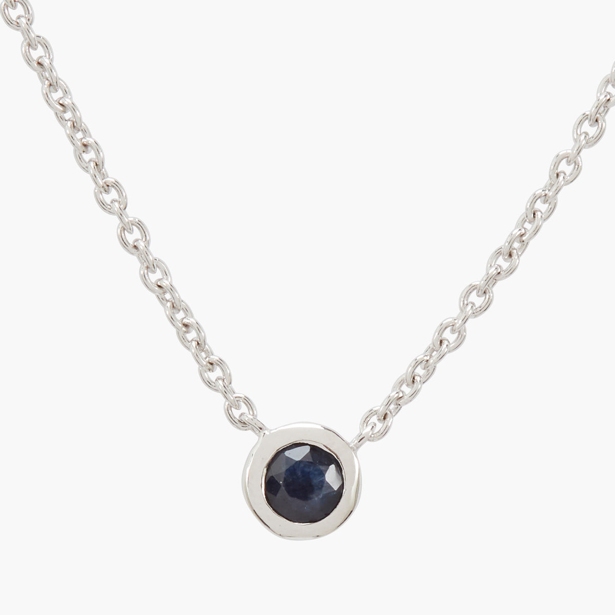 Collier argent 925 serti d'une pierre de Saphir