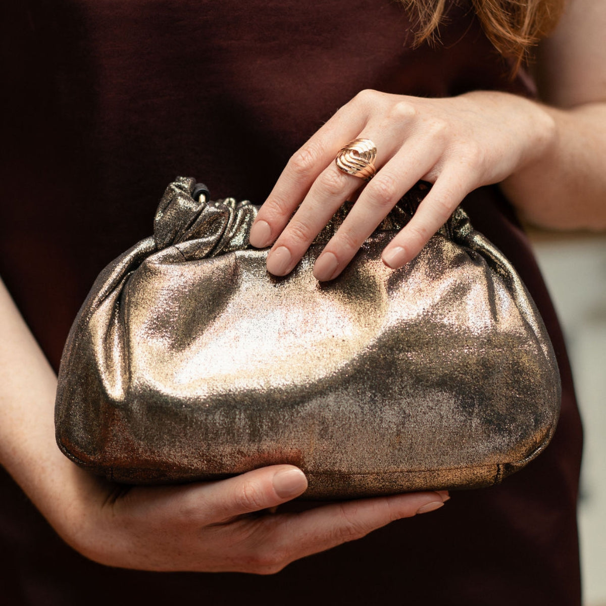 Sac bourse métallisé à bandoulière