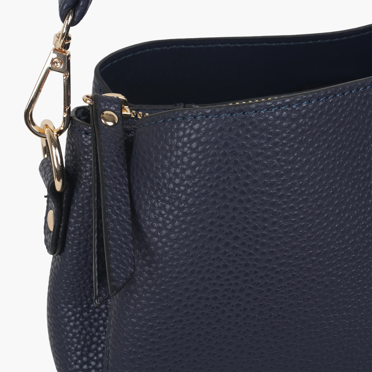 Sac effet grainé bleu marine à bandoulière à motif