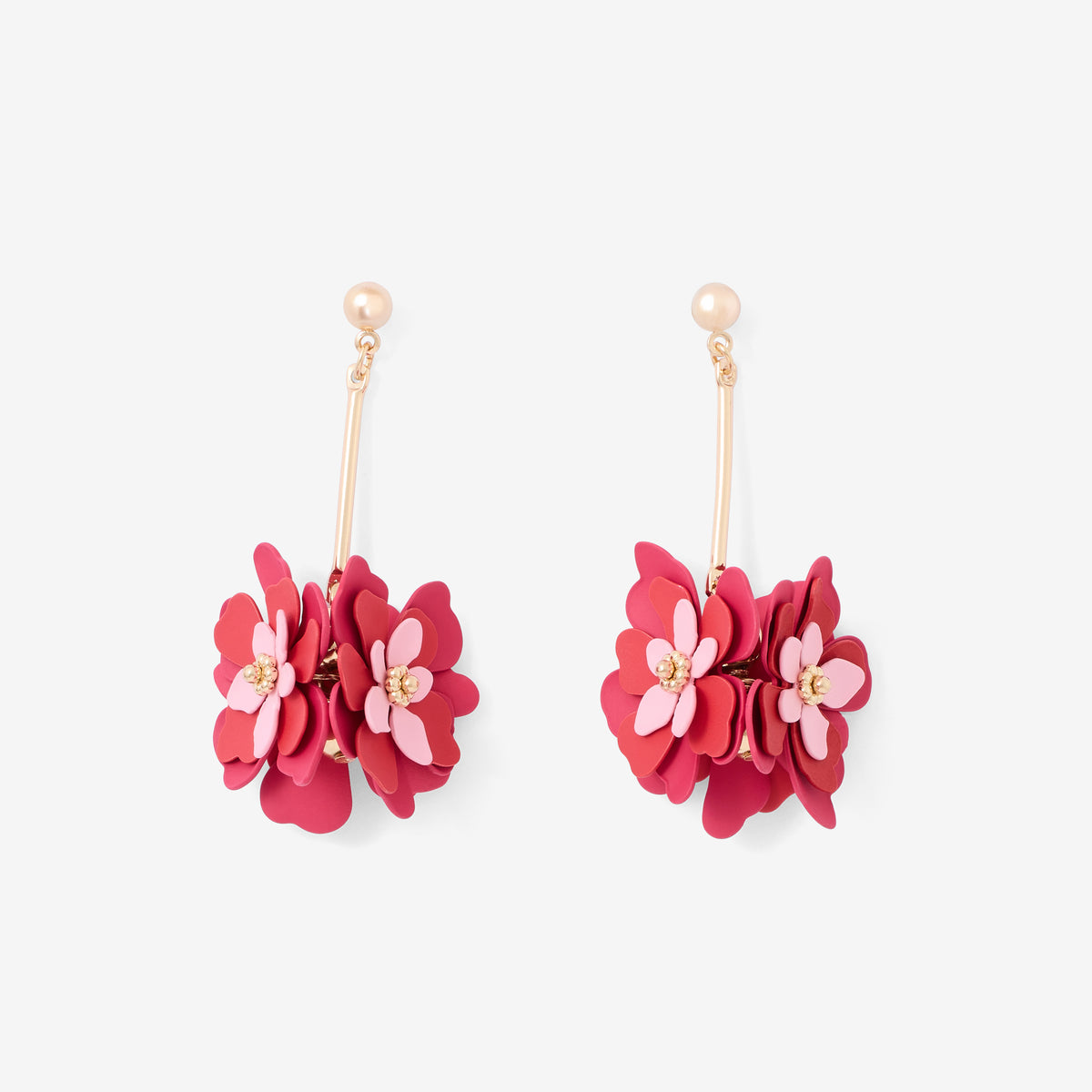 Boucles d’oreilles longues tige 3 fleurs fuchsia
