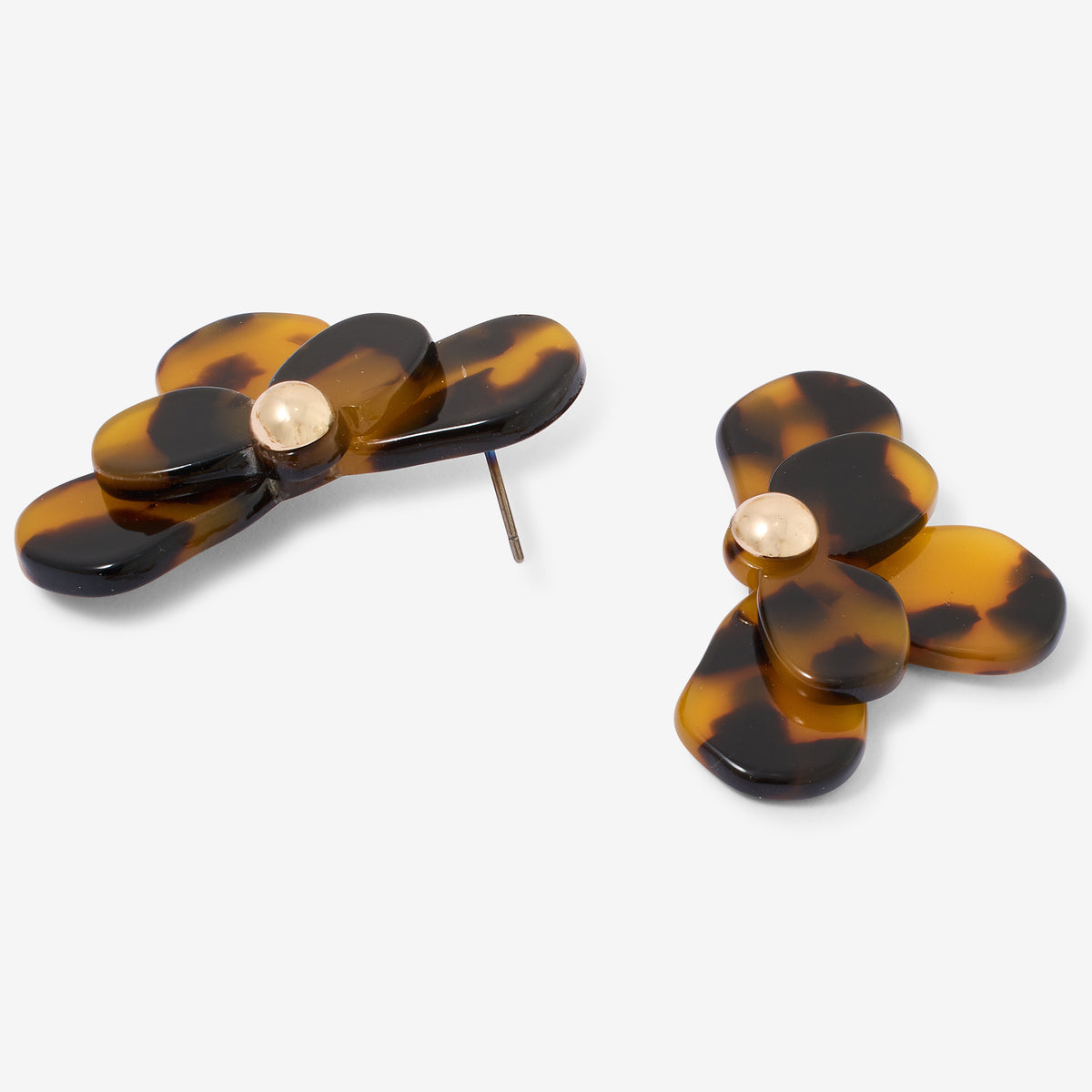 Boucles d'oreilles demi fleurs en résine écaille