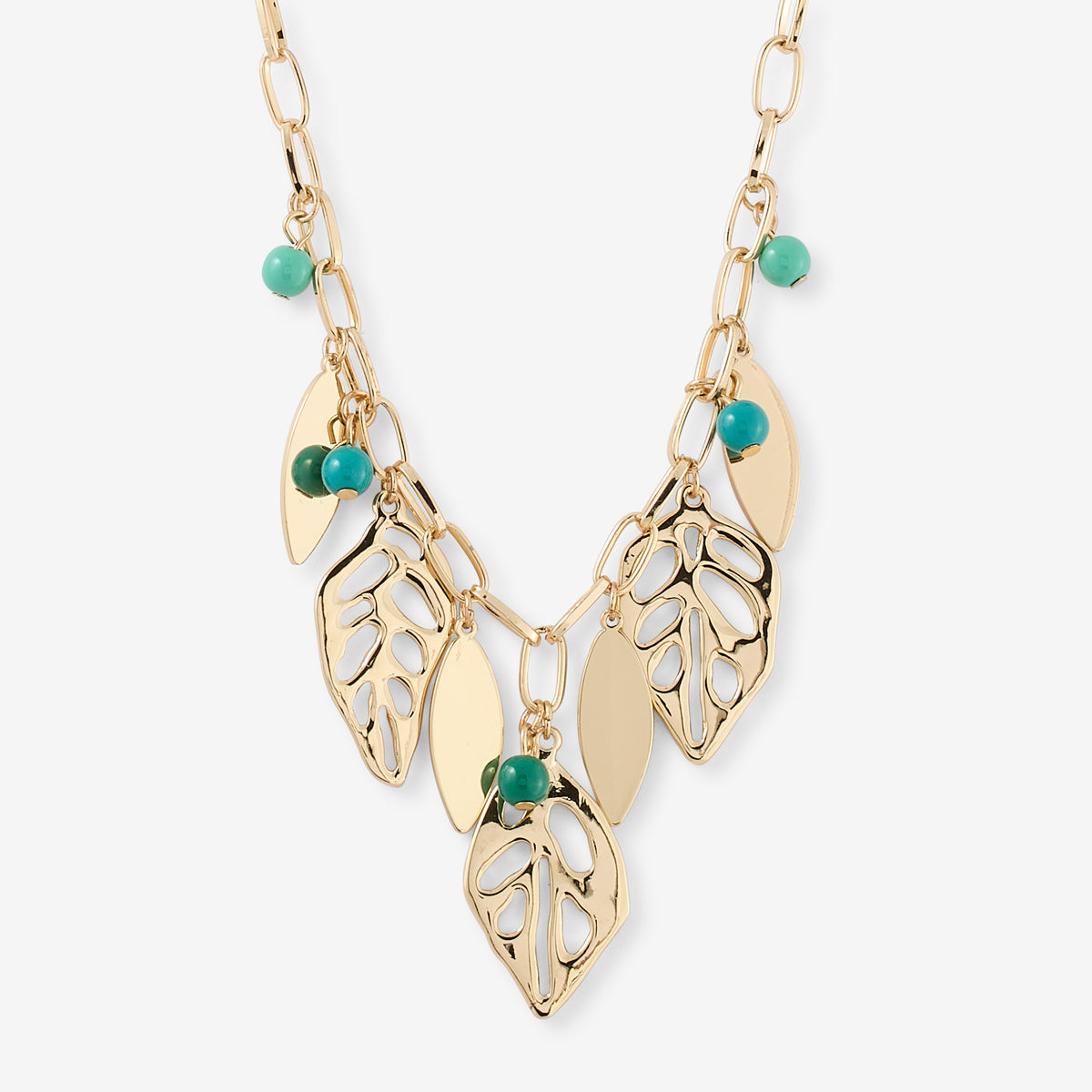 Collier grandes feuilles dorées
