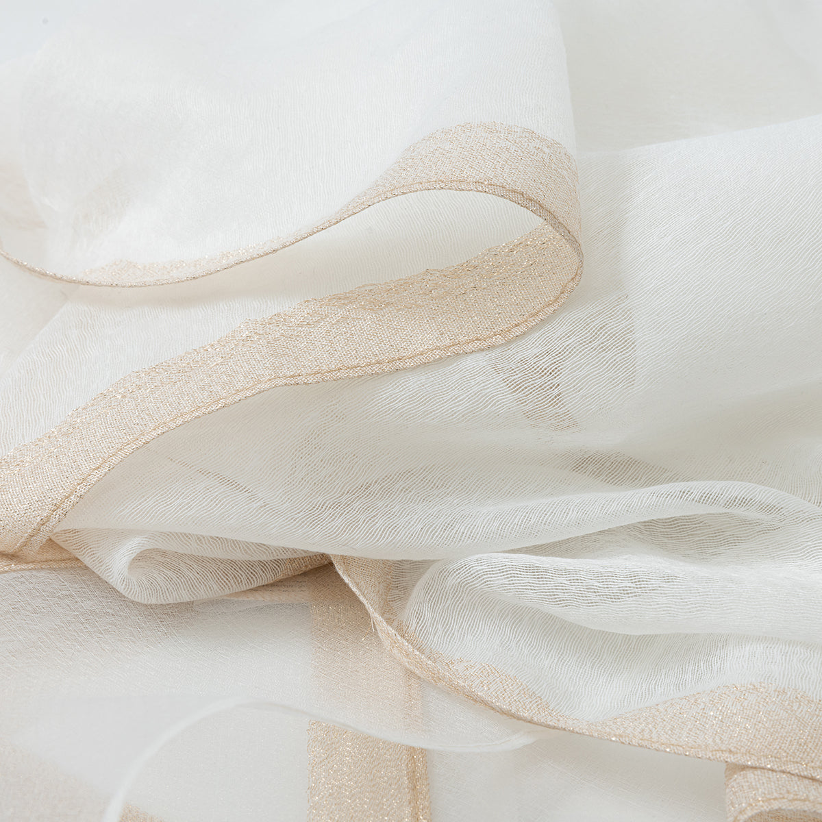 Foulard bicolore blanc et doré