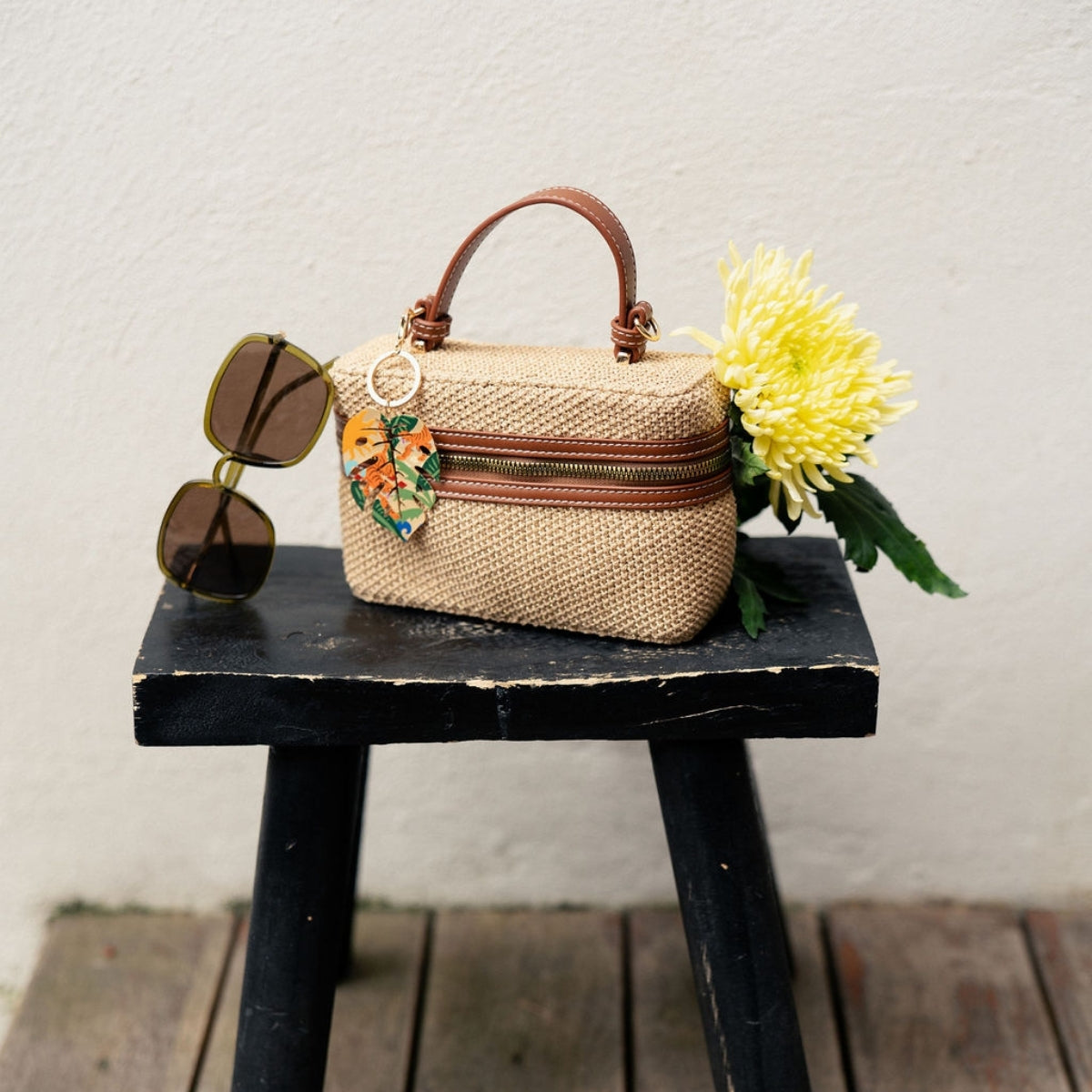 Lunettes de soleil kaki forme carrée