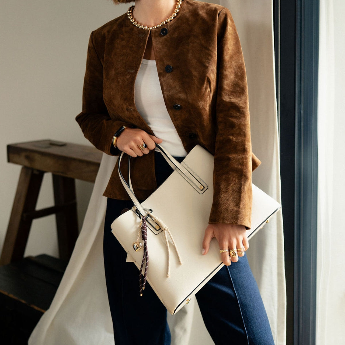 Grand sac à main effet grainé ivoire