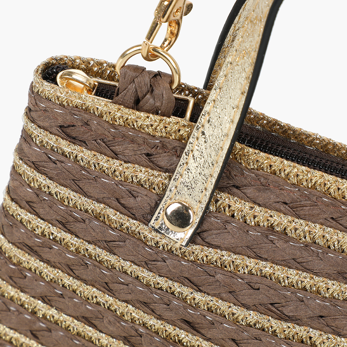 Pochette rayée marron effet paille à bandoulière