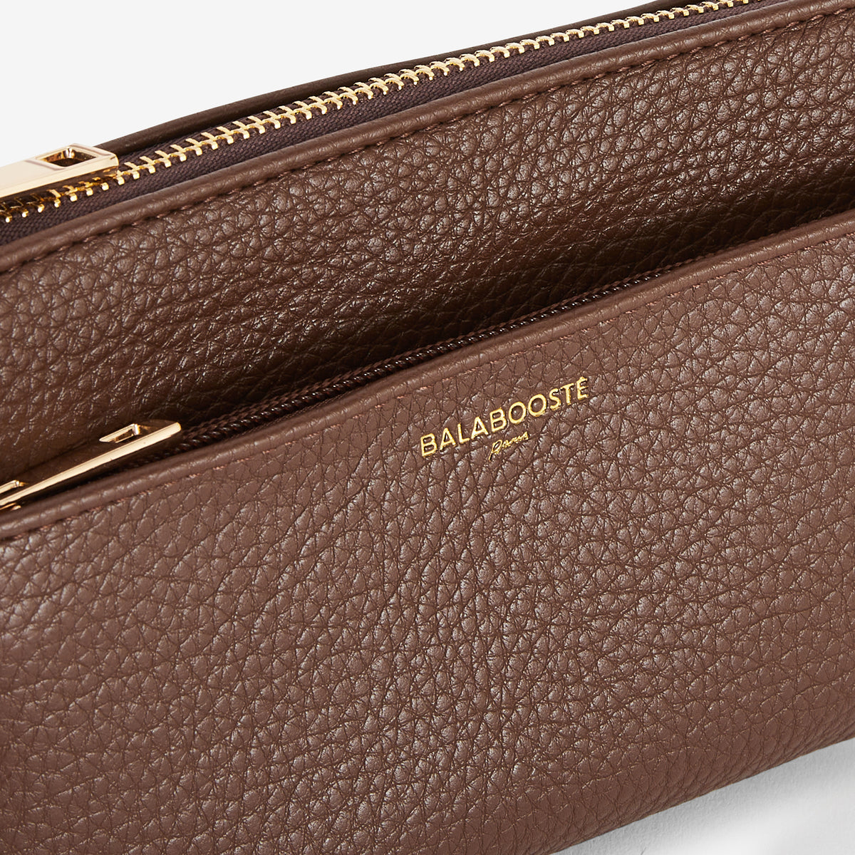 Pochette à bandoulière effet grainé marron