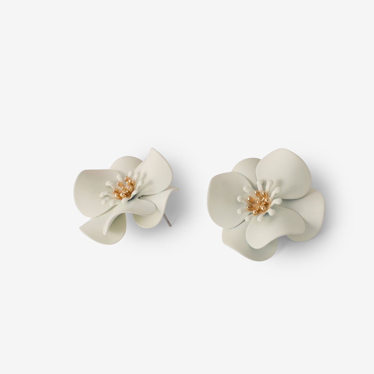 Grandes boucles d'oreilles fleurs ivoire