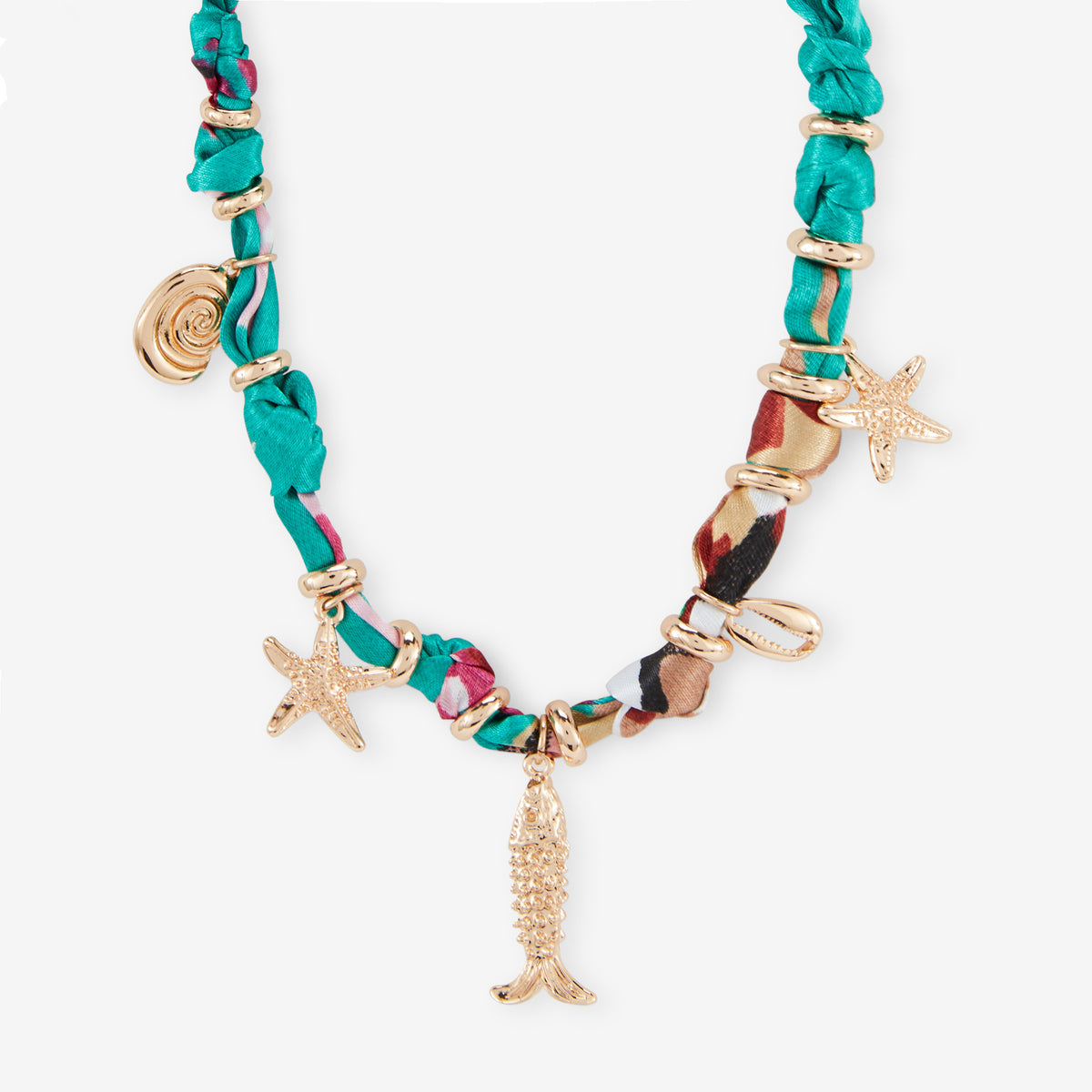 Collier tissu bleu turquoise à charms