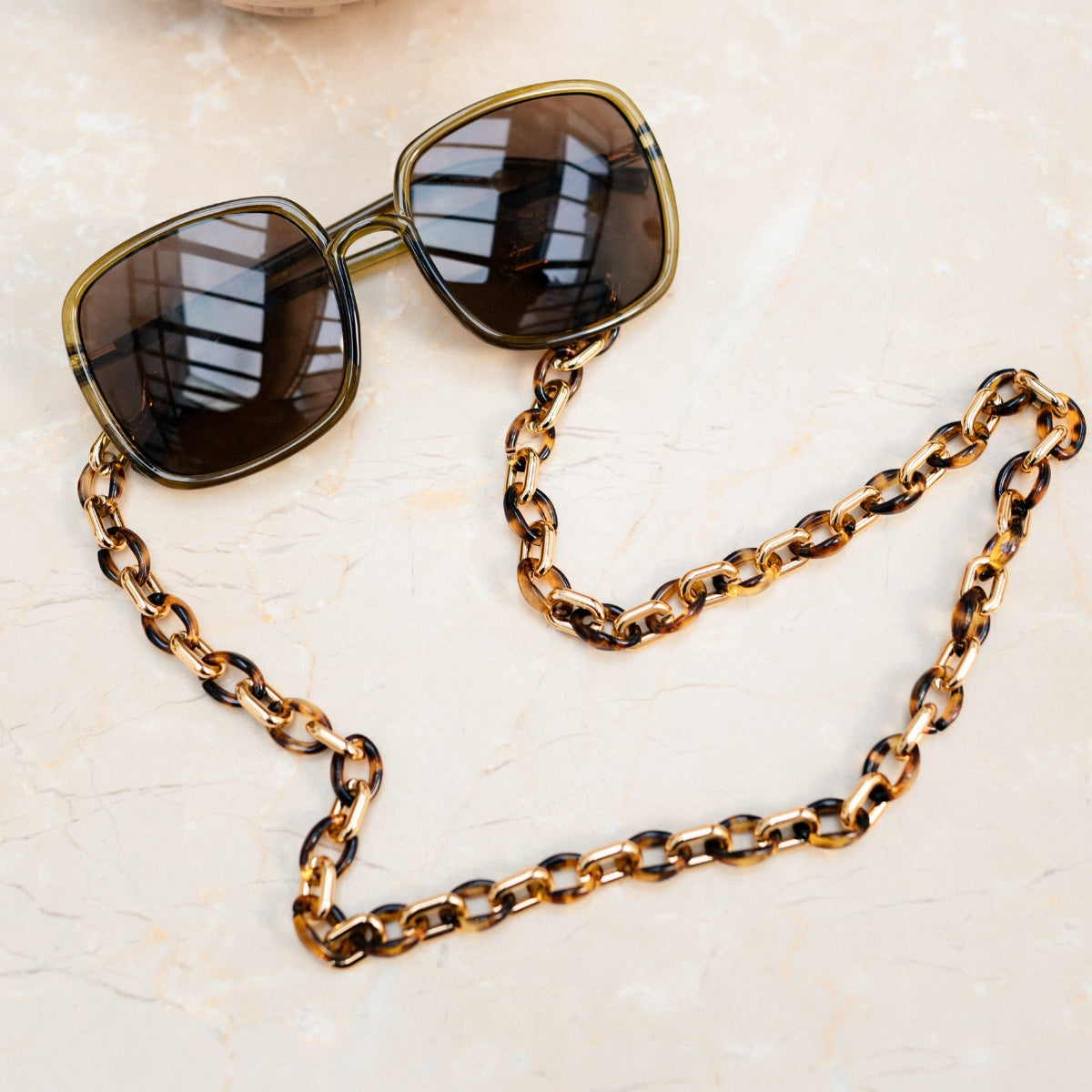 Chaine de lunettes à maillons écaille marron