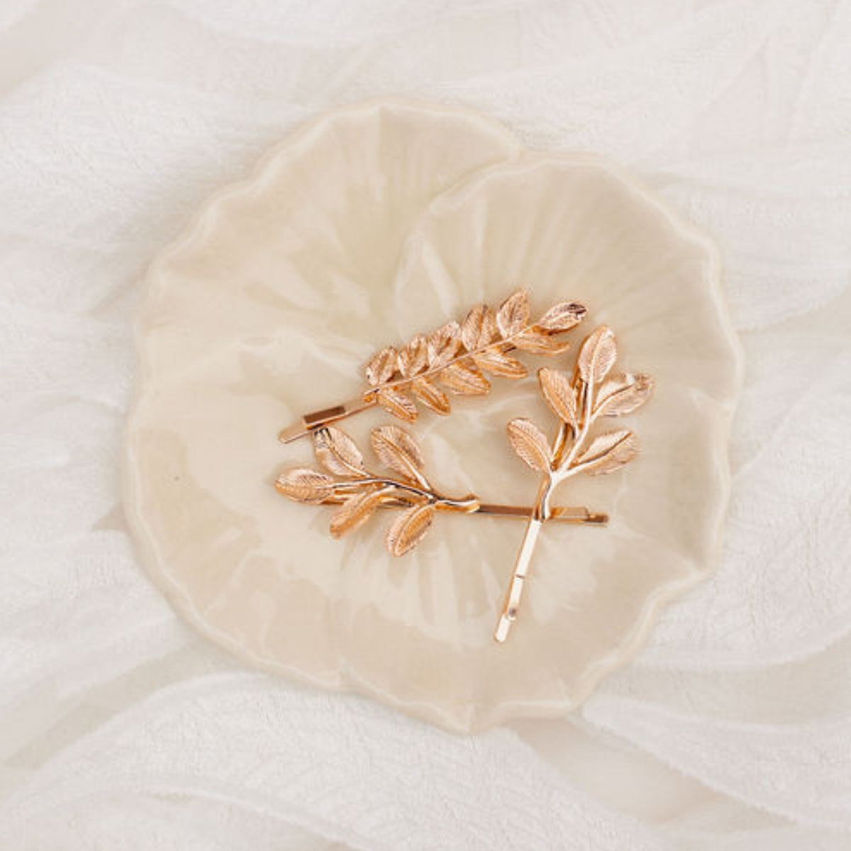 Set de 3 pinces à cheveux feuilles en métal doré