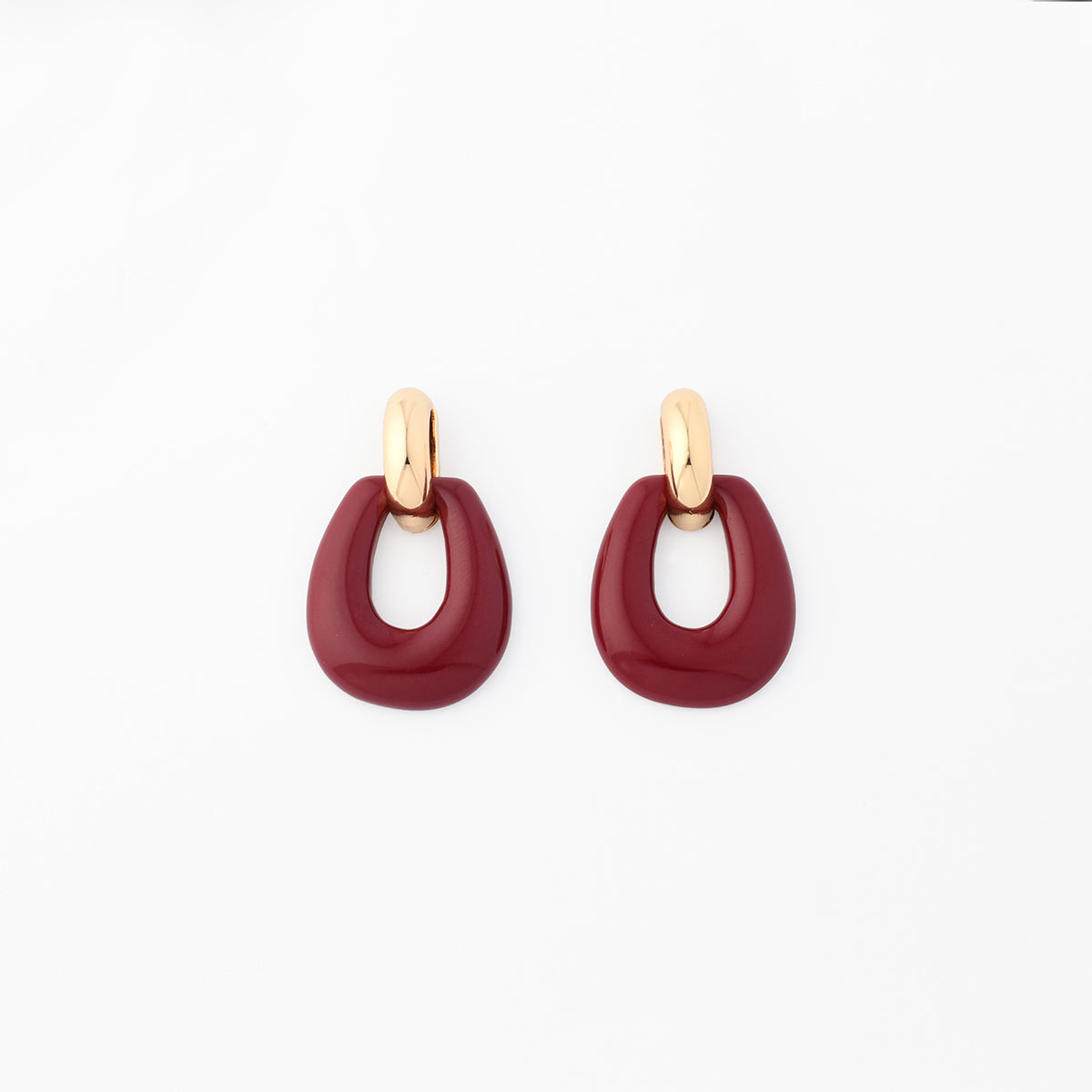 Boucles d'oreilles vintage en résine bordeaux