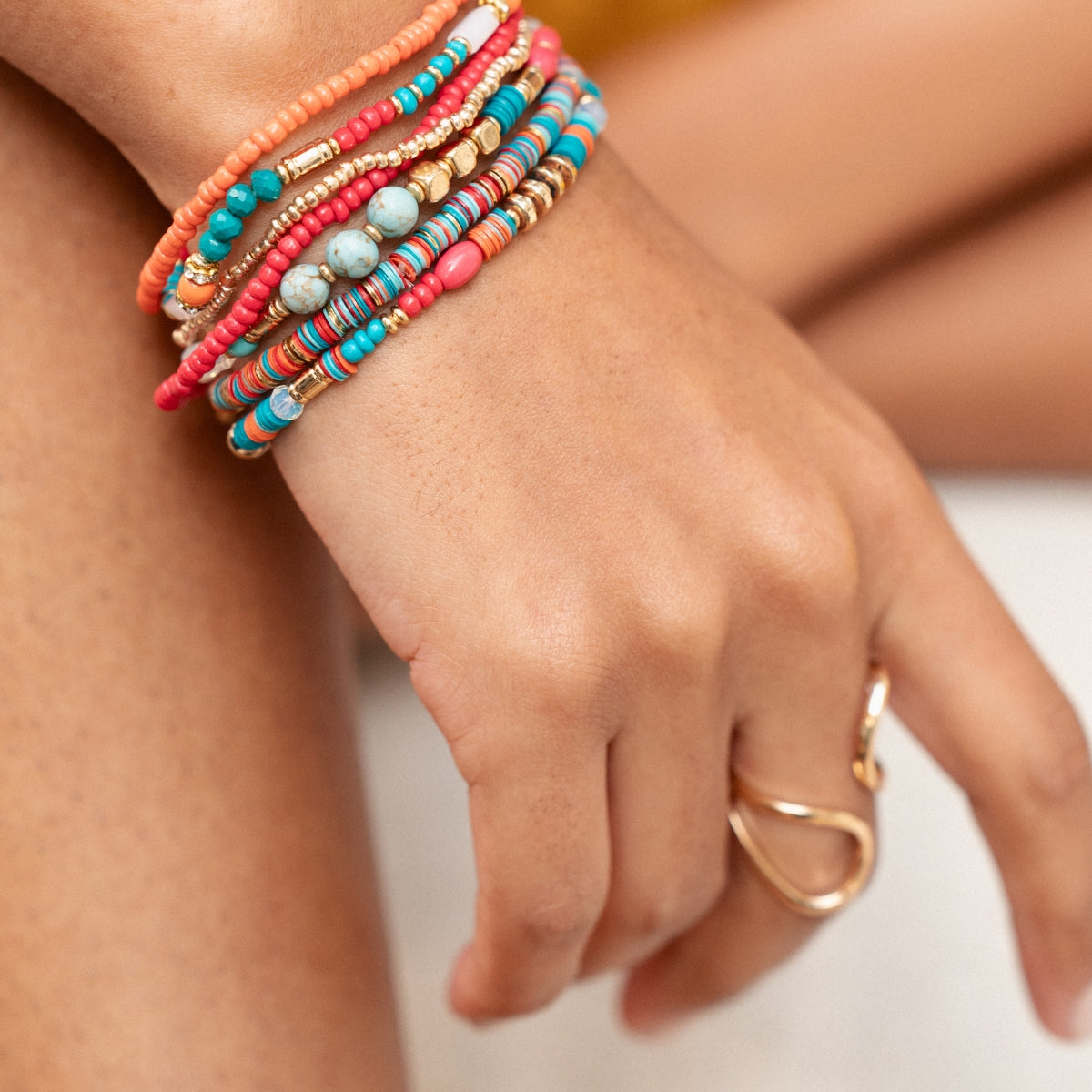 Set de 7 bracelets de perles fantaisie multicolores