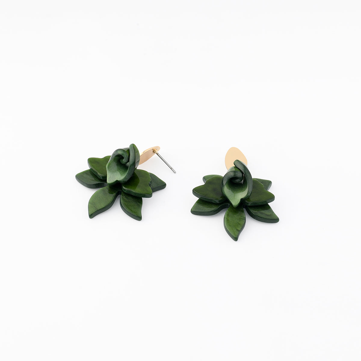 Boucles d'oreilles fleurs en résine verte