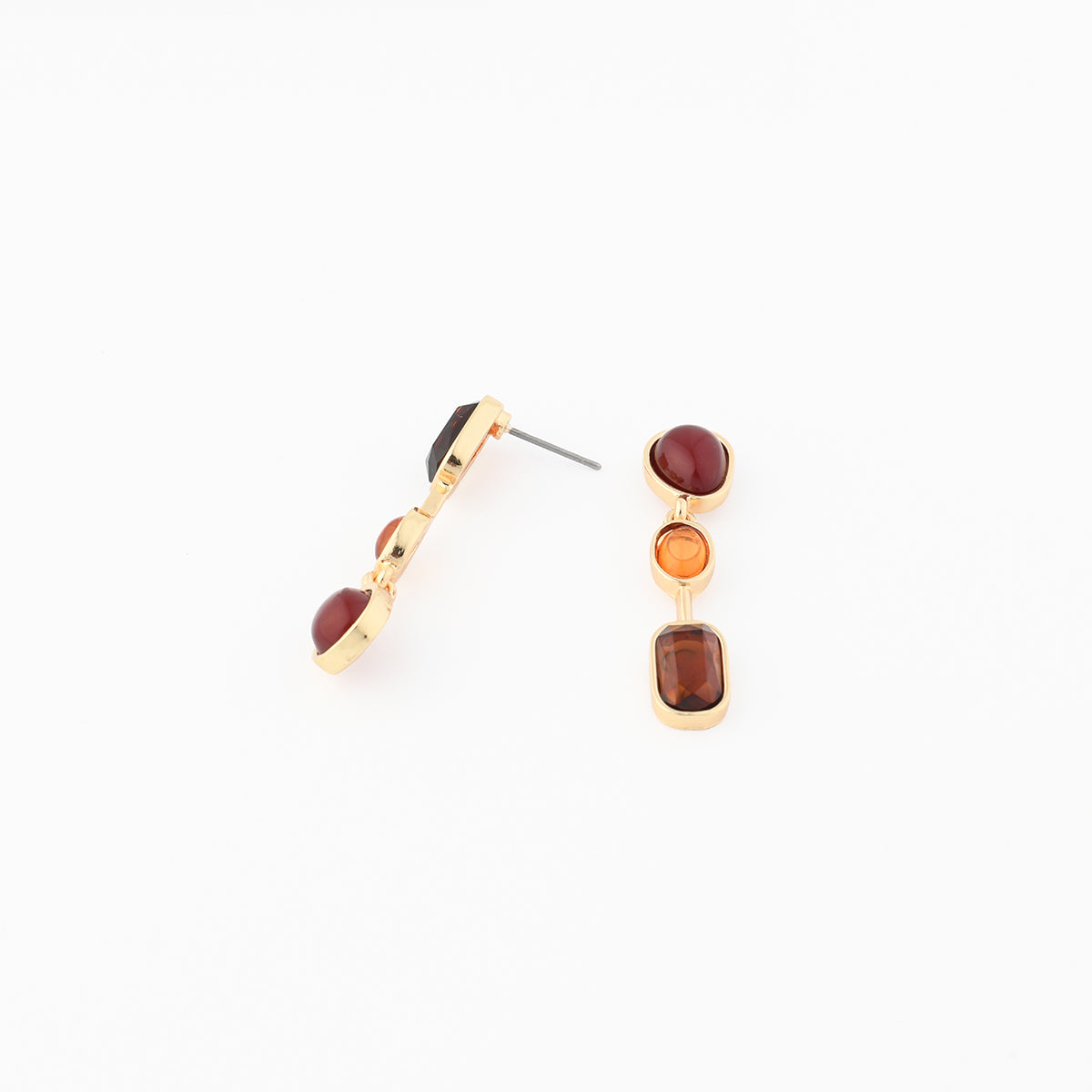 Boucles d'oreilles asymétriques à cabochons