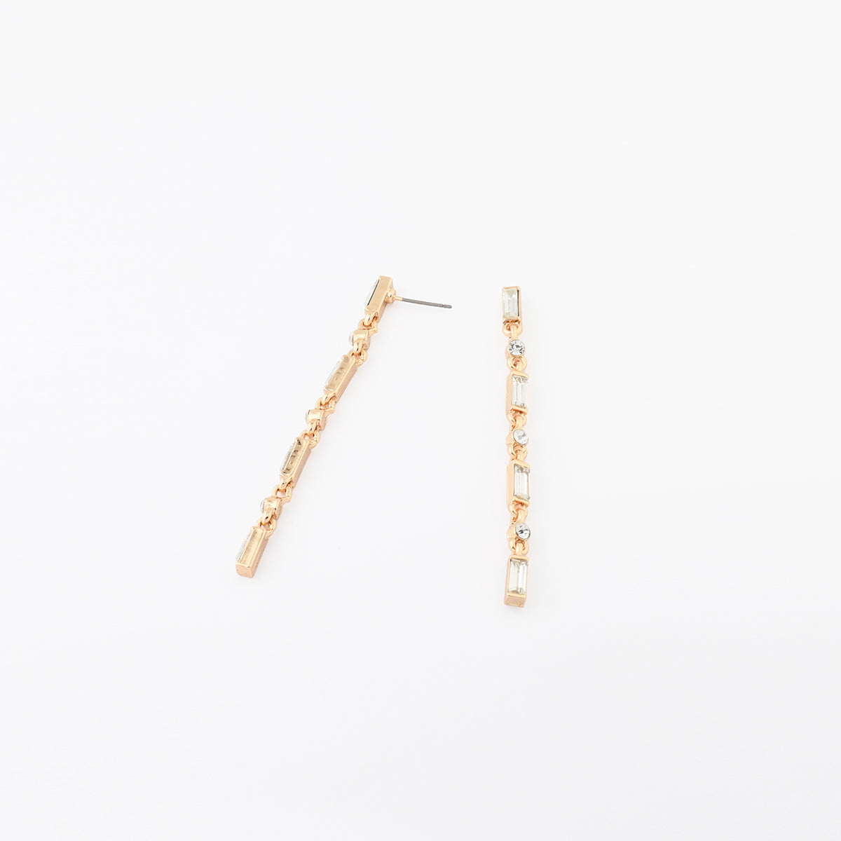 Boucles d'oreilles longues dorées à strass