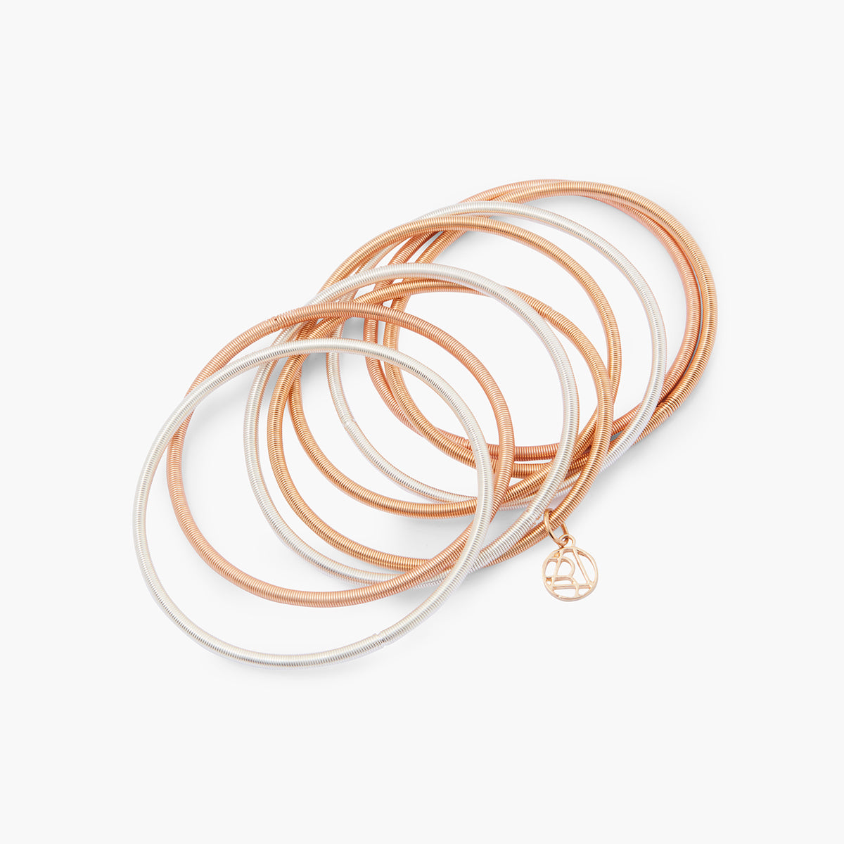 Set de 8 bracelets ressorts dorés et argentés