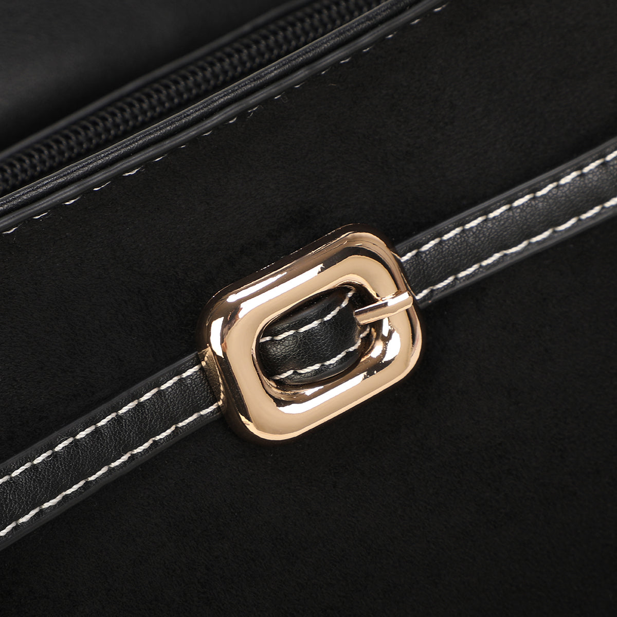 Cabas forme trapèze noir avec ceinture décorative