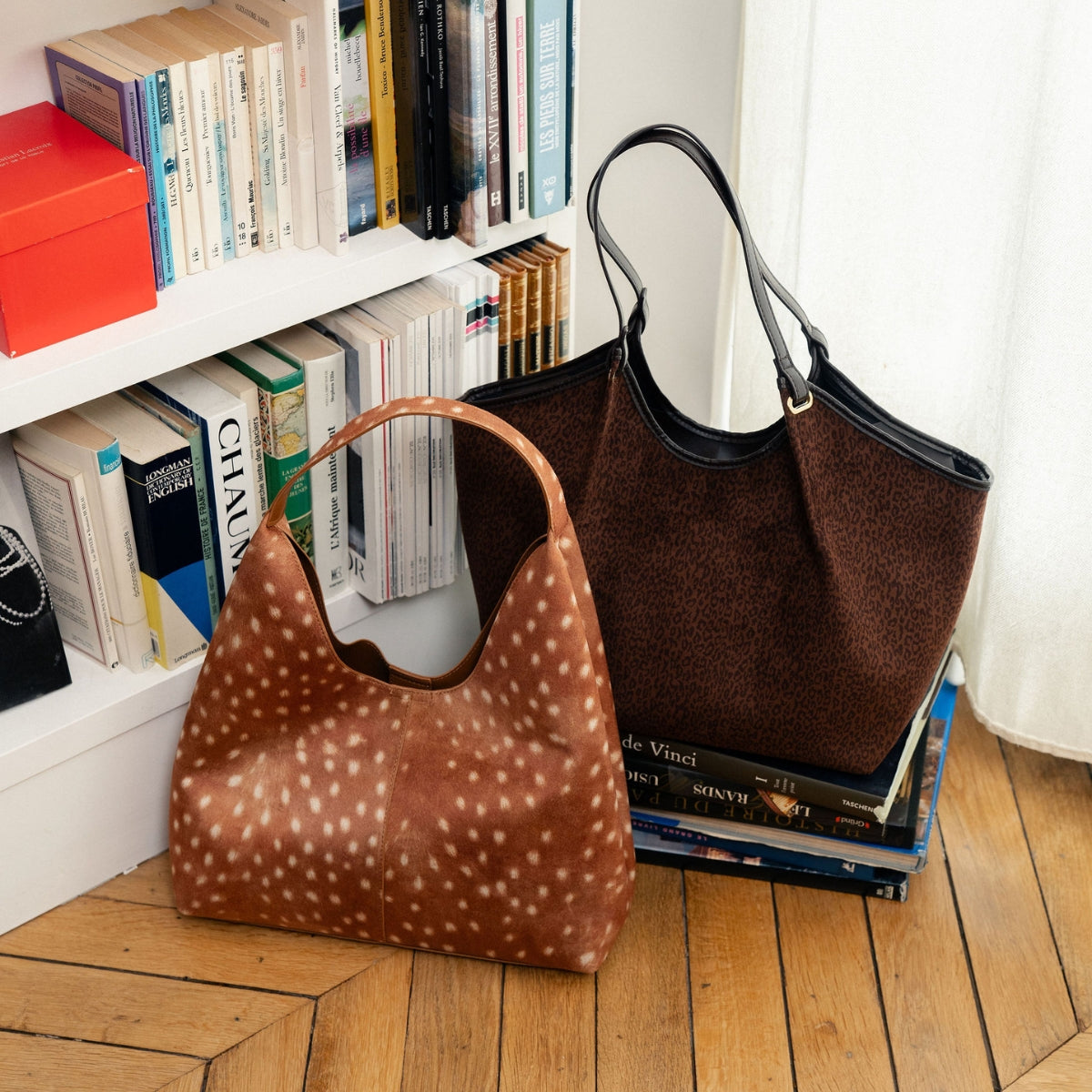 Grand sac cabas en suédine léopard