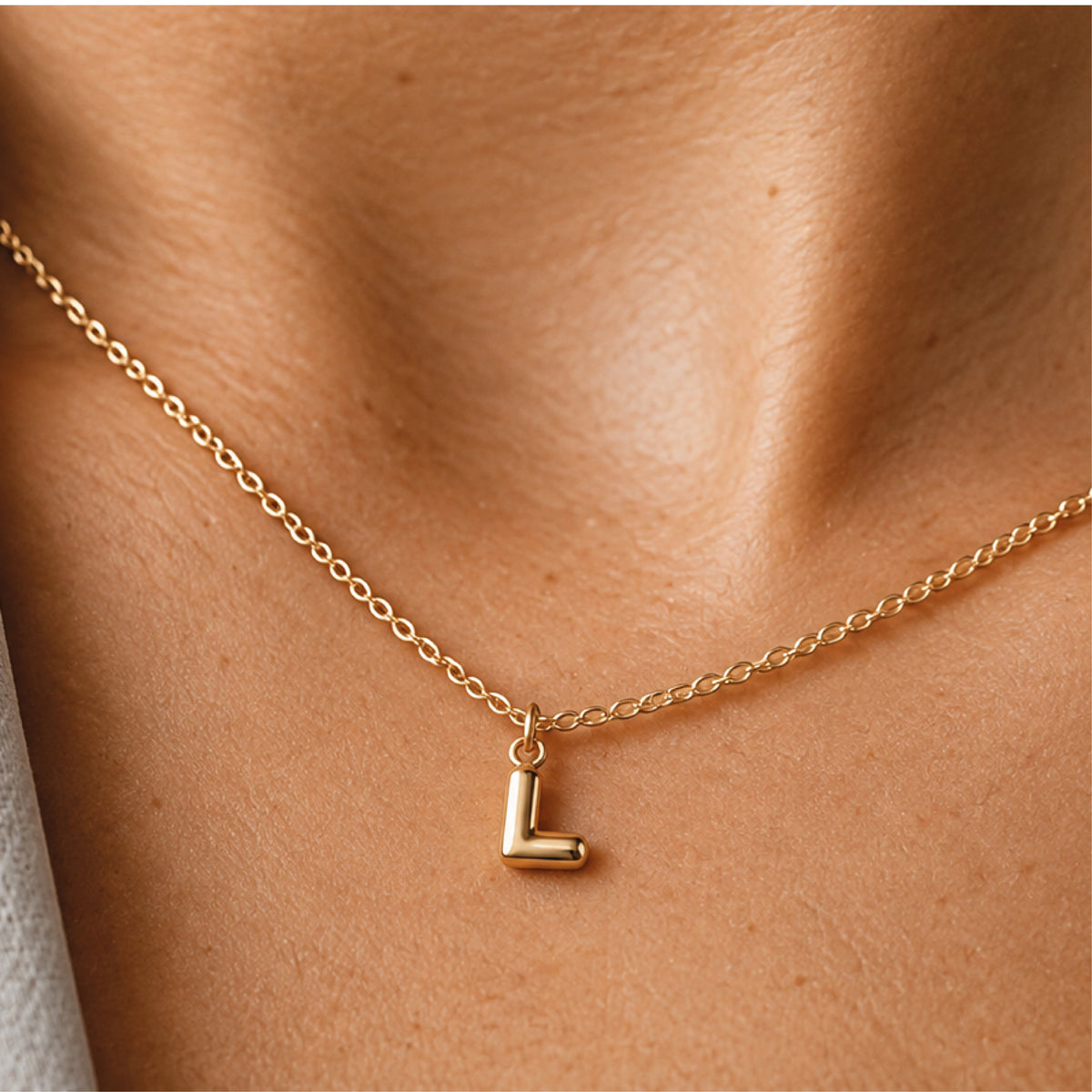 Collier à pendentif lettre L acier inoxydable